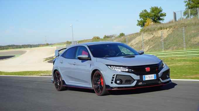Rimappatura centralina HONDA CIVIC 2.0 TYPE R 320 CV