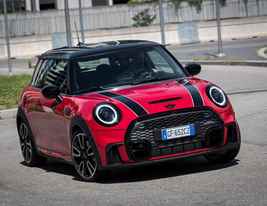 Potenziamento Mini Cooper S 2.0 192 cavalli: Aumento di Potenza e Coppia per Prestazioni Eccellenti Potenziamento Mini Cooper S 2.0 192 cavalli: Aumento di Potenza e Coppia per Prestazioni Eccellenti