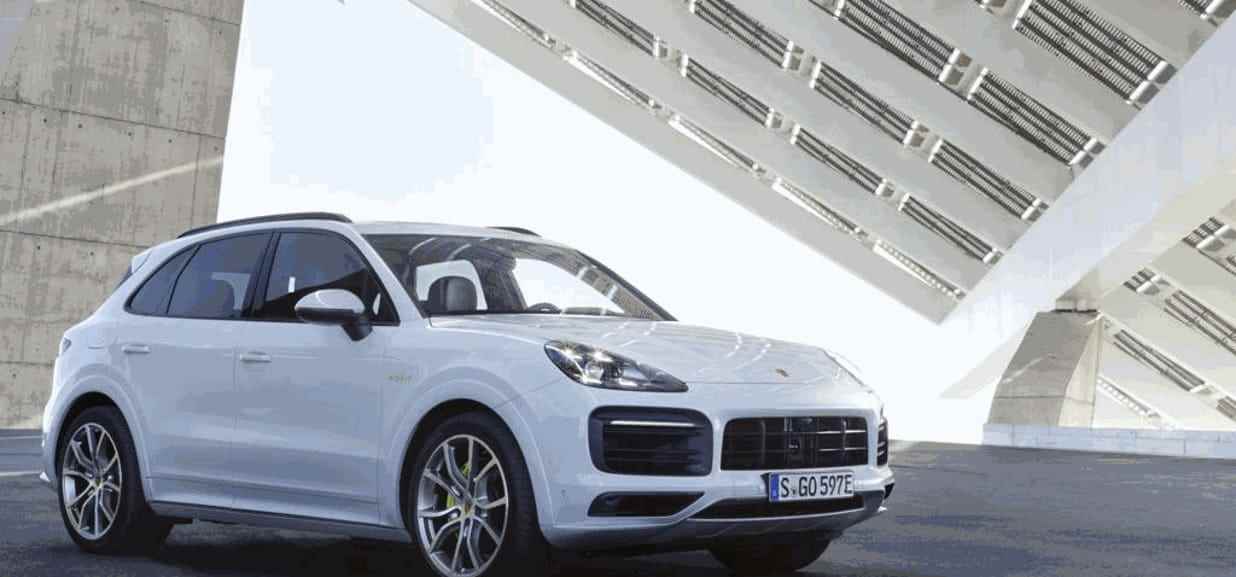 Massimizza le Prestazioni della tua Cayenne 3.0 v6 e-hybrid 462 cv con la Rimappatura di PTPtuning