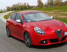 Massima Performance per la Giulietta Quadrifoglio Verde con Rimappatura Centralina Personalizzata Massima Performance per la Giulietta Quadrifoglio Verde con Rimappatura Centralina Personalizzata