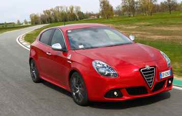 Massima Performance per la Giulietta Quadrifoglio Verde con Rimappatura Centralina Personalizzata Massima Performance per la Giulietta Quadrifoglio Verde con Rimappatura Centralina Personalizzata