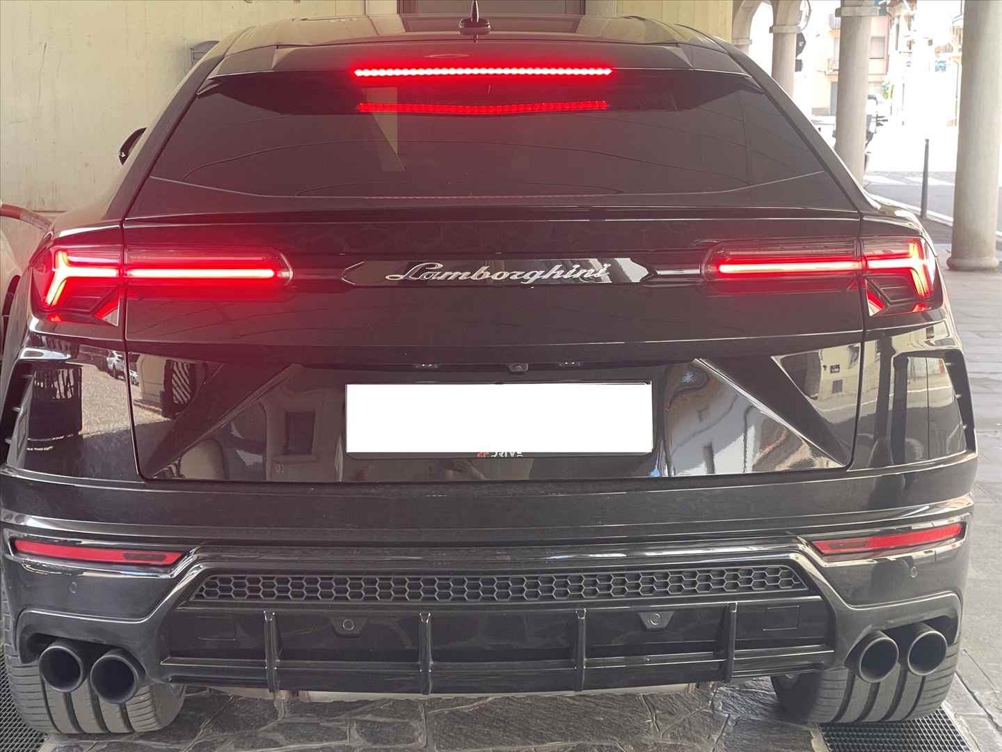 Rimappatura Centralina Lamborghini Urus 4.0 V8: Incremento Prestazioni con PTPTuning