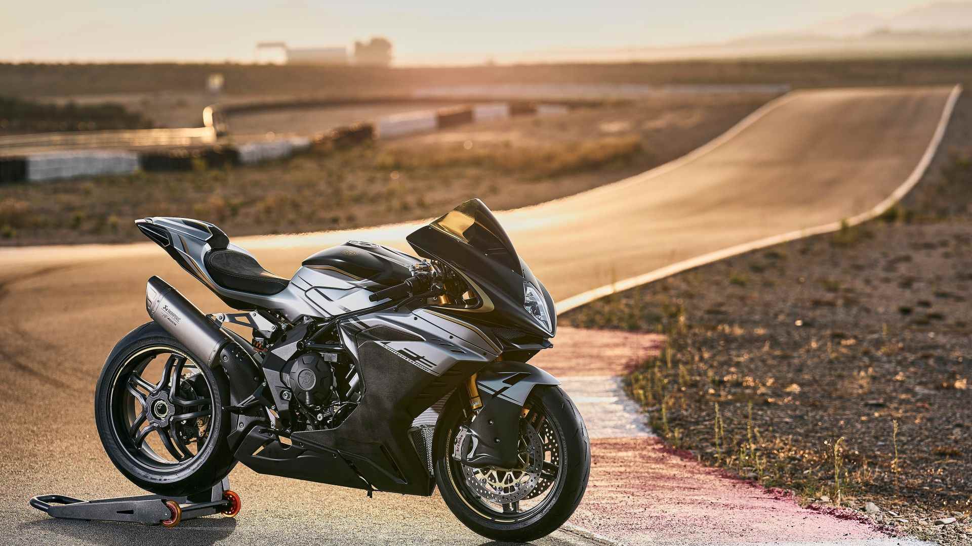 Ottimizzazione e rimappatura centralina MV Agusta a Treviolo Bergamo, aumento cavalli e coppia.